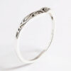 Swirl Detail Point Ring